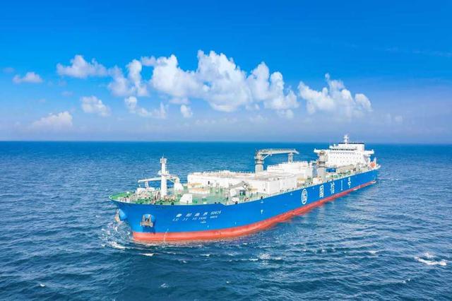 国信1号、“行者泰山”、高速磁浮列车……今天，山东这些“好品”“重器”登上《人民日报》