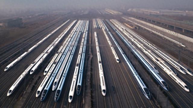 征地成本翻10倍，负债6万亿还在建！中国高铁究竟在赌什么国运？