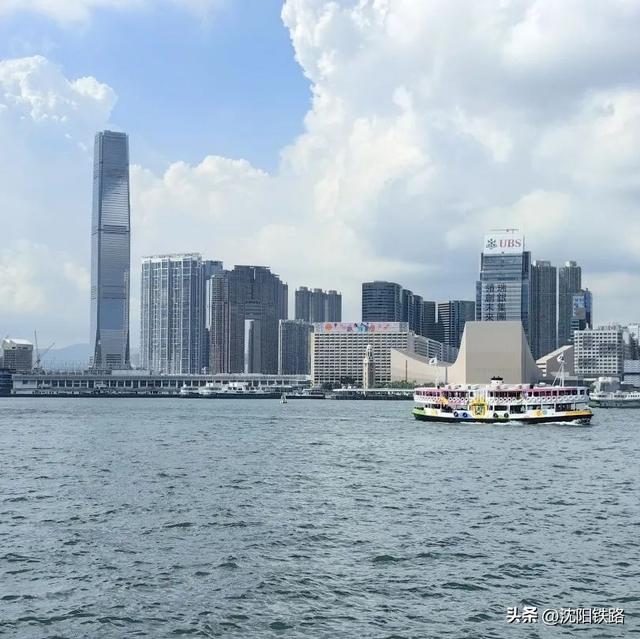 银发旅游专列从本溪启程，开启诗与远方之旅