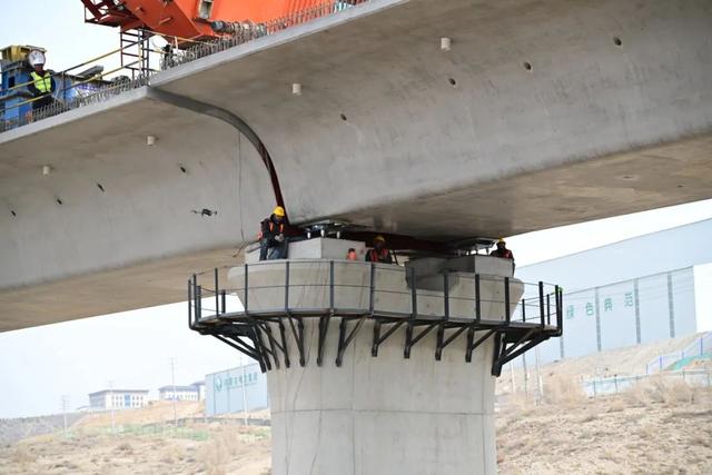 全线贯通！这条新建高铁距开通更近一步！