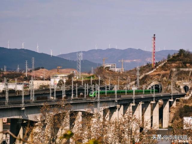 铁路机务人拍的火车，还是要得