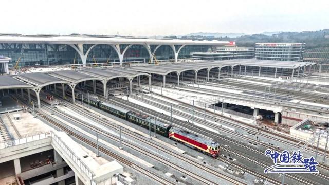 4小时缩短至1小时内！这条高铁有新进展