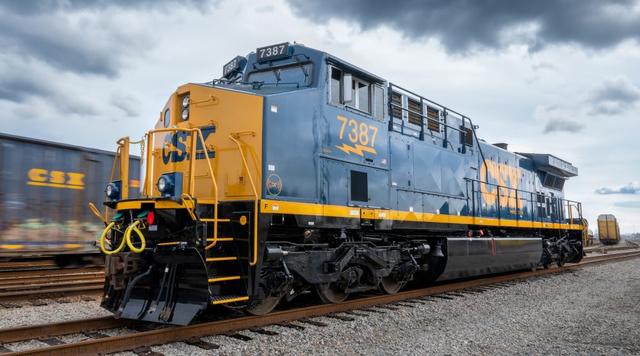 中美胜负已分，看到中国高铁后，马斯克强调3字，还为美国人悲哀