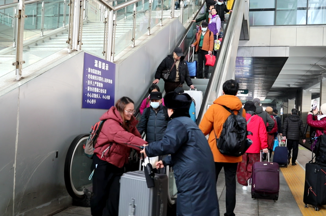 这趟列车发出！全列卧铺，14天横跨5省市！