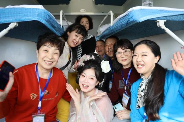 这趟列车发出！全列卧铺，14天横跨5省市！