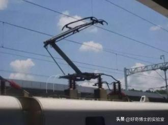 为啥有的高铁列车行驶到半路，会突然变更车次？