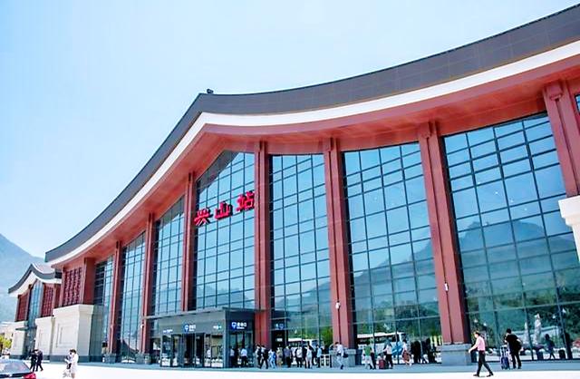 我国4条铁路被国铁集团否决，其中3条为高铁，1条投资超1800亿