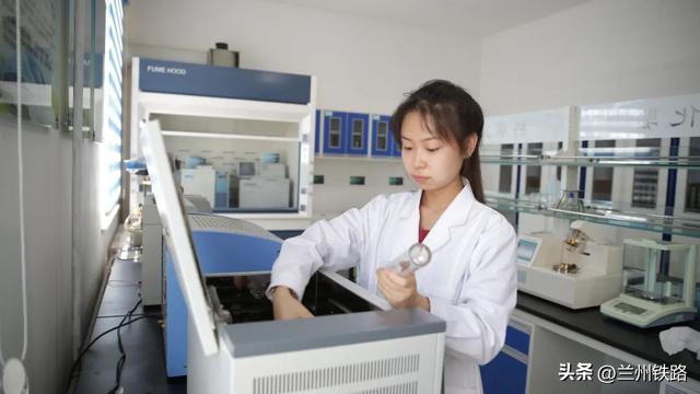 铁路供电“心脏”装上了监护仪！