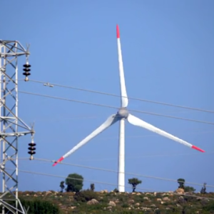 电力vs 内燃机：中国铁路为什么走在了美国前面？